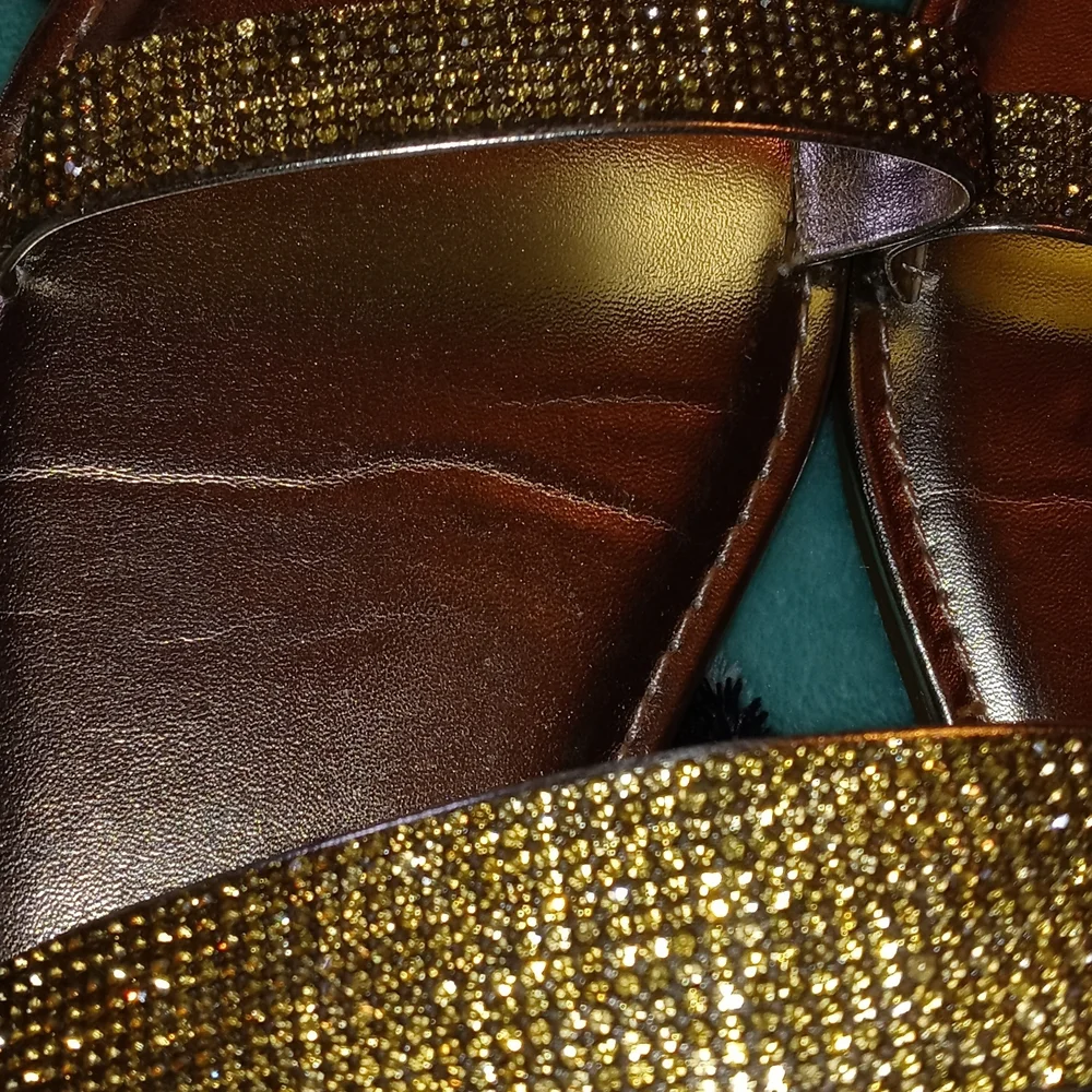 Sandals - Picture 2 of 4
